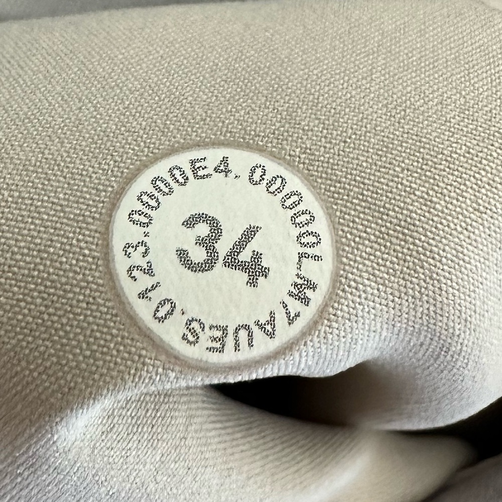 Mens Lululemon Commission Short - Picture 3 of 3